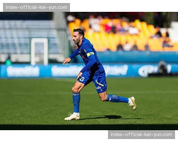 绝杀！南特替补前锋在第94分钟头球破门，1-0绝杀特鲁瓦